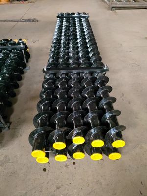 Czarna, niebieska, dwuścienna rura wiertnicza ze standardowym gwintem API, średnica zewnętrzna 73-219mm, waga 185kg/szt.