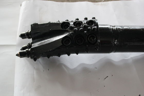 Odporny na zużycie wiertło HDD z wysokim stopem z ochroną ładowania sondy sygnałowej i gniazdem do przesyłania sygnału niemetalowego